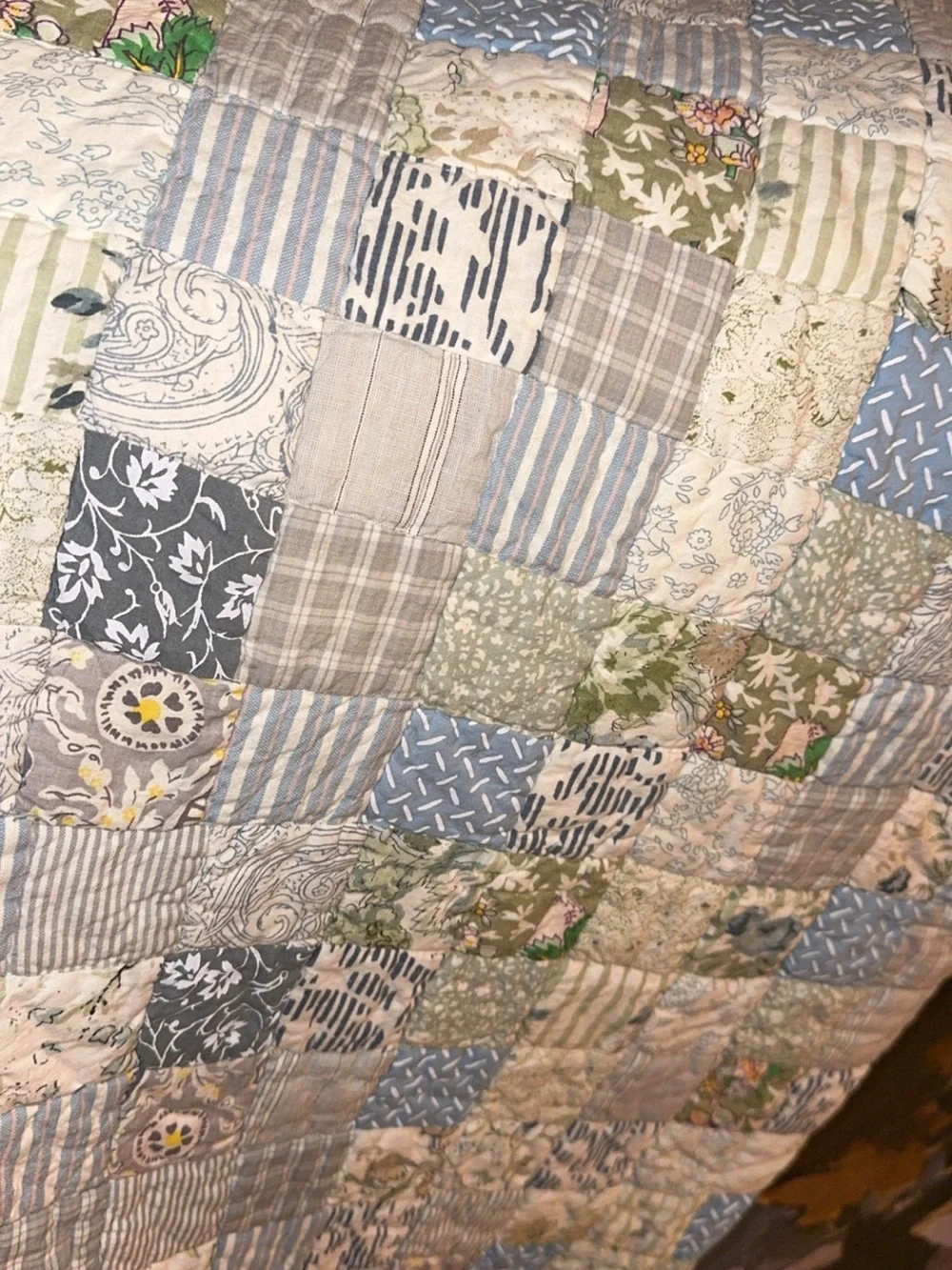 [EUC] GARNET HILL Postage Stamp Cotton Patchwork Quilt Twin Size